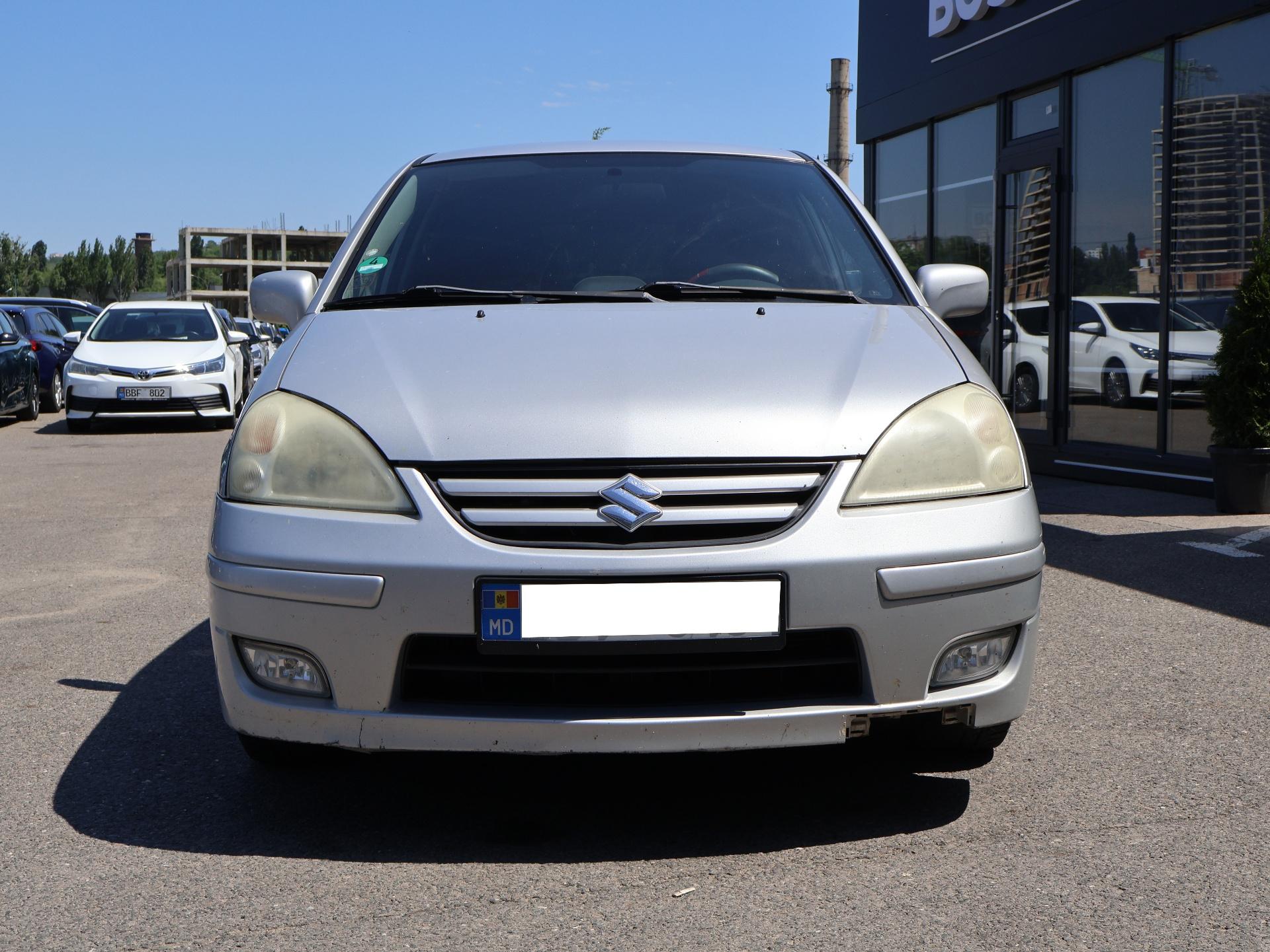 Suzuki Liana