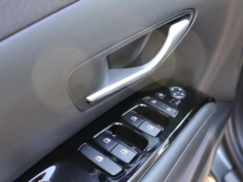 Car Thumb