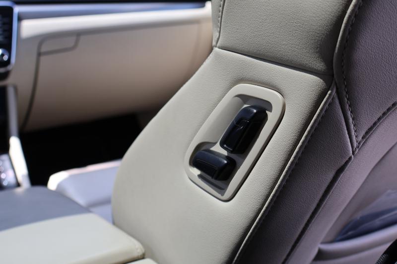 Car Thumb