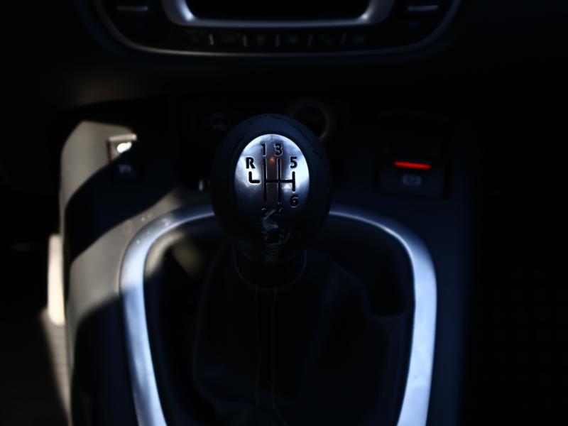 Car Thumb