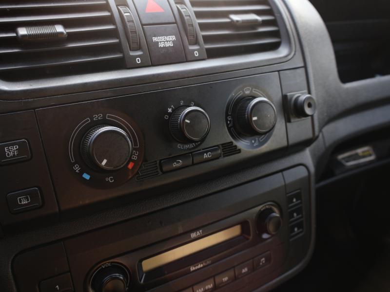 Car Thumb