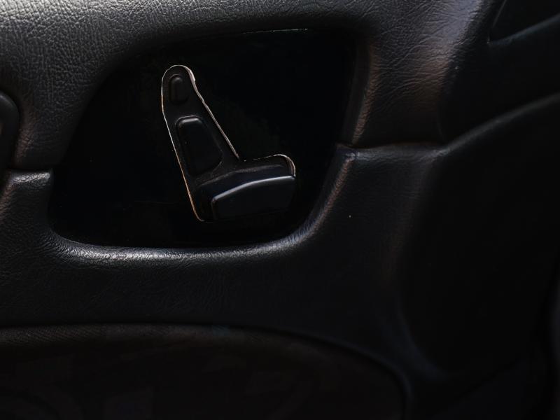 Car Thumb