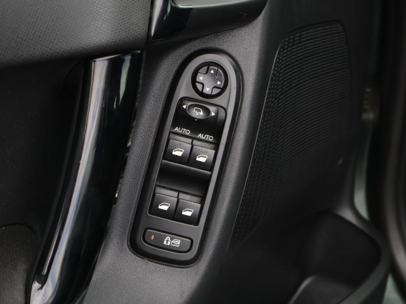 Car Thumb