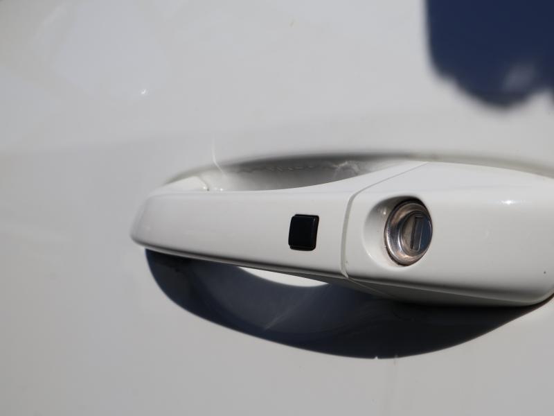 Car Thumb