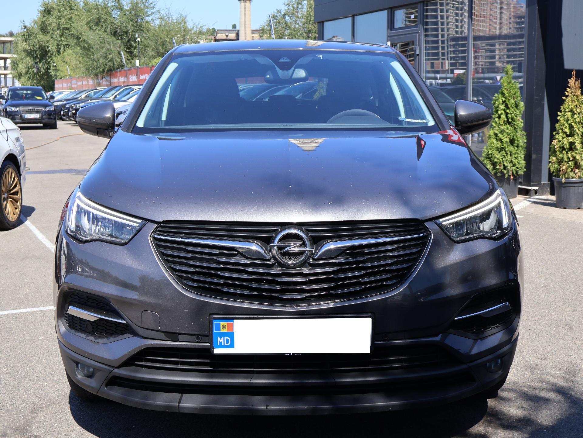 Opel Crossland X