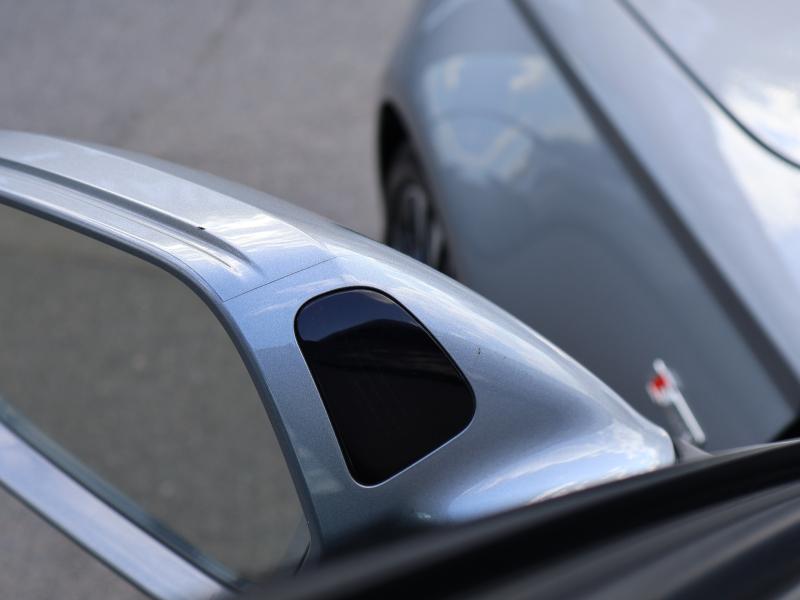 Car Thumb