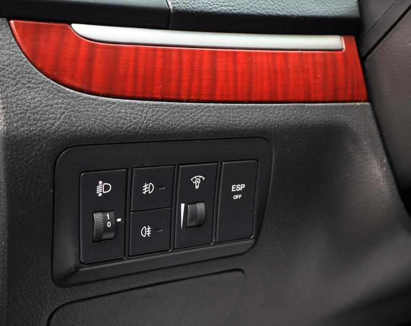 Car Thumb