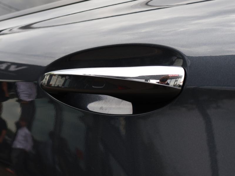 Car Thumb