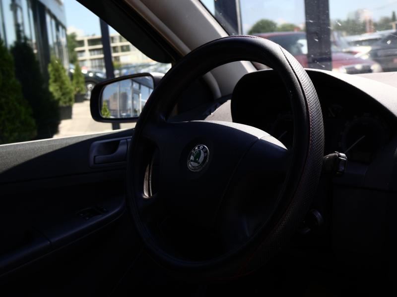 Car Thumb
