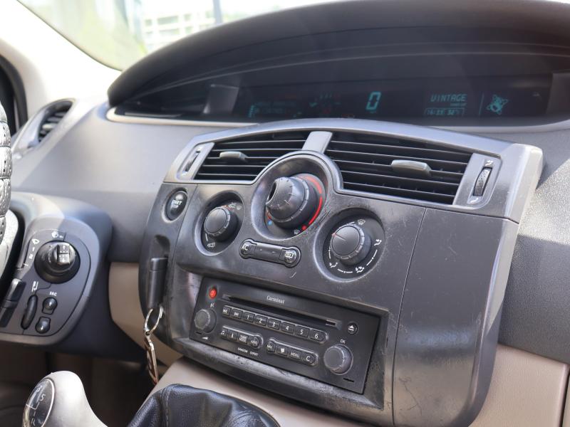 Car Thumb