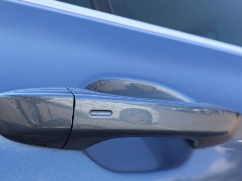 Car Thumb