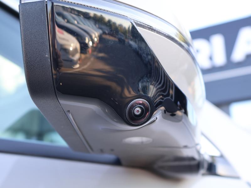 Car Thumb