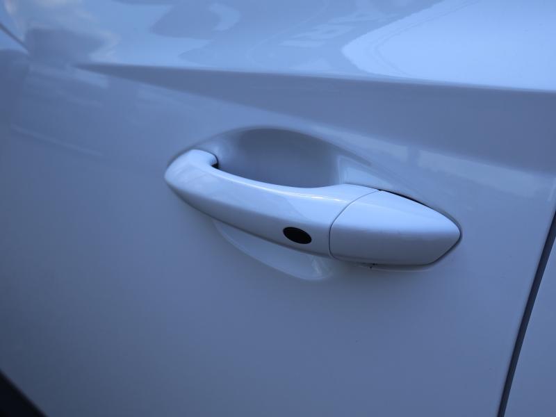 Car Thumb