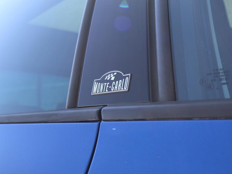 Car Thumb