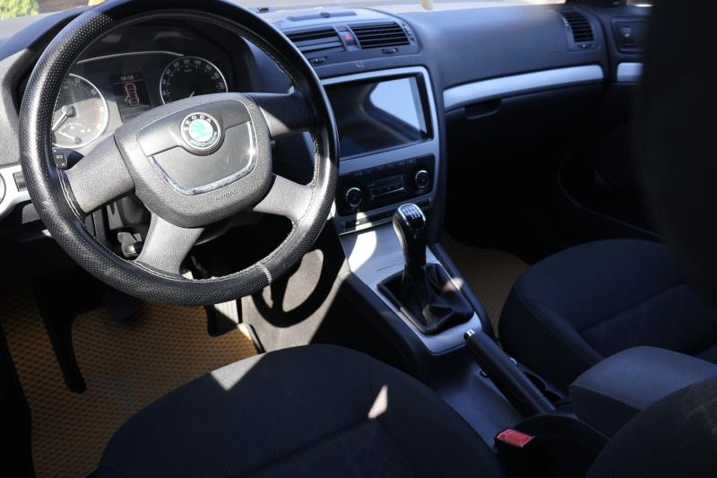 Car Thumb