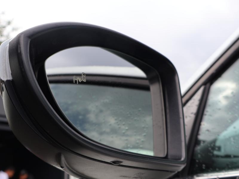 Car Thumb