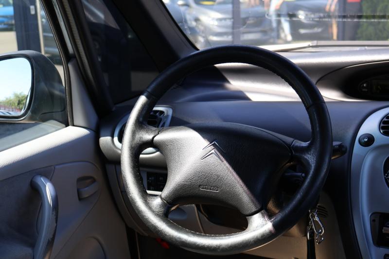 Car Thumb