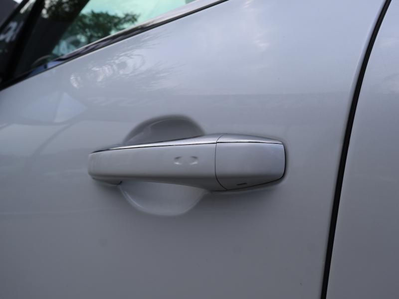 Car Thumb