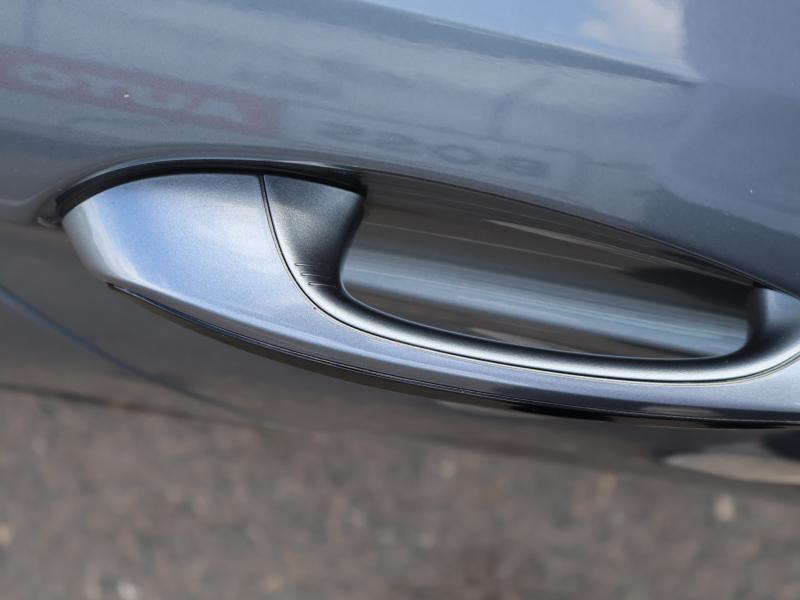 Car Thumb